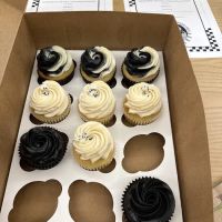 La Luna Cupcakes ico