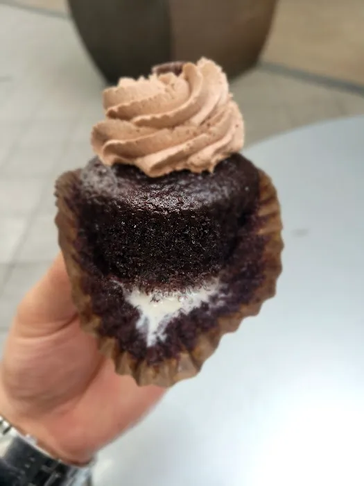 La Luna Cupcakes Picture 4