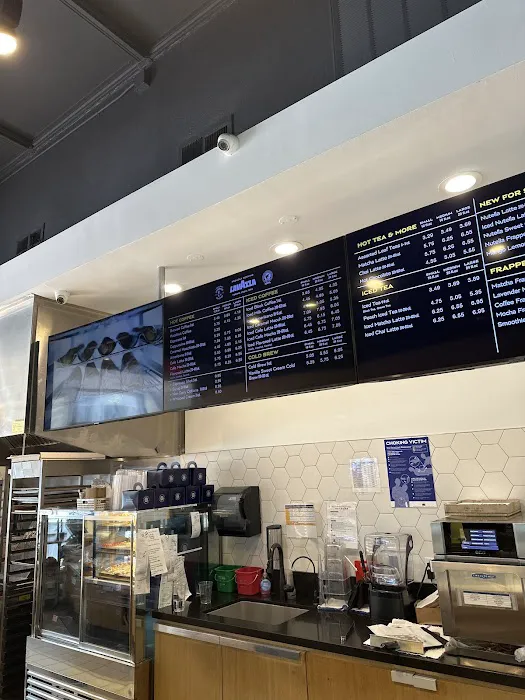 Paris Baguette Picture 1