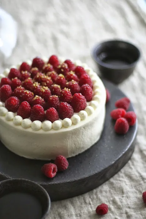 Whole Cakes - SoMa Picture 2