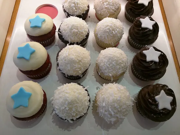 Kara's Cupcakes Marina Picture 1