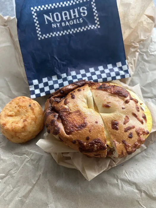 Noah's NY Bagels Picture 5