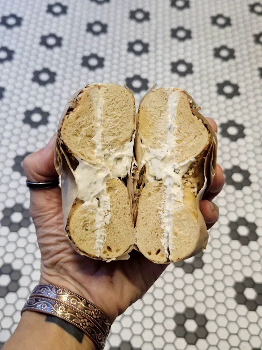 Boichik Bagels FiDi Battery Picture 3