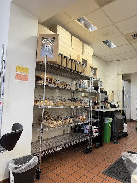 Boichik Bagels FiDi Battery Picture 8