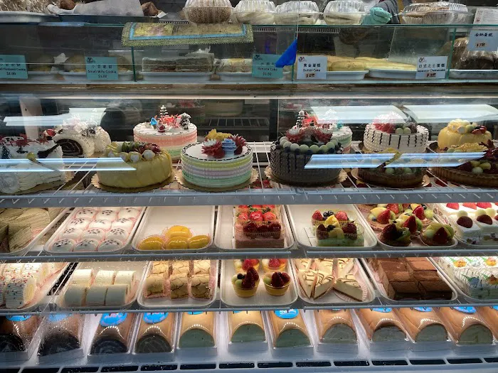 AA Bakery & Cafe Picture 8