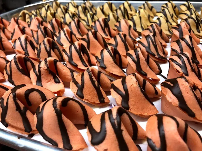 Golden Gate Fortune Cookie Factory Picture 2
