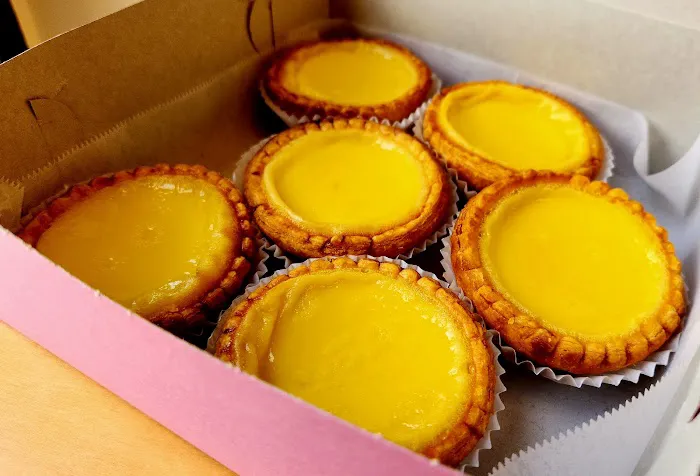 Golden Gate Bakery Picture 6