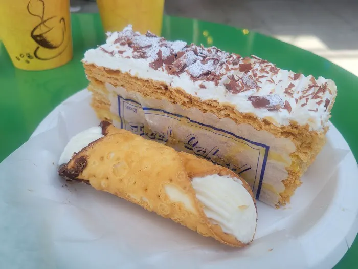 Mara's Italian Pastries Picture 2