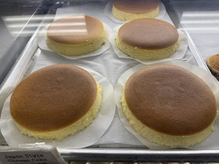 Yummy Bakery & Cafe Picture 7
