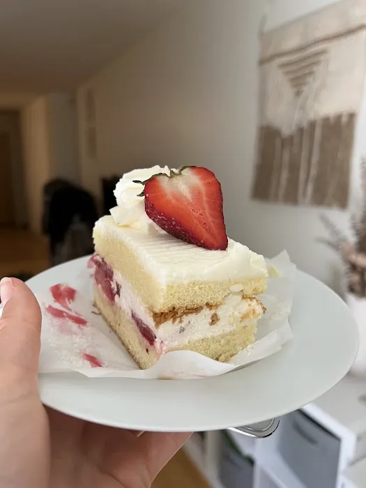 Victoria Pastry Company Picture 9