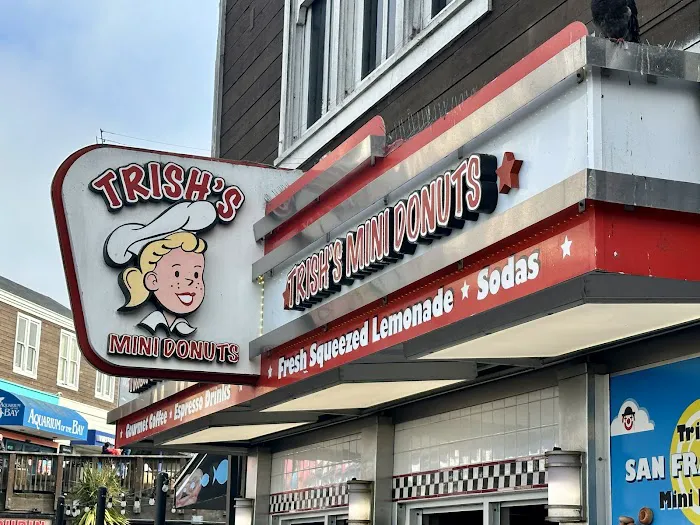 Trish's Mini Donuts Picture 4