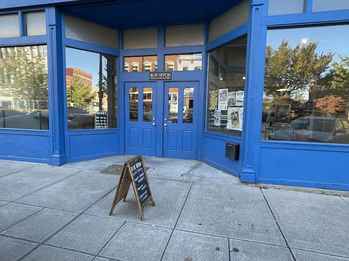 Blue Heron Euro Cafe & Bakery + Farm Picture 9