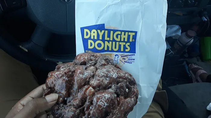 Daylight Donuts Picture 5