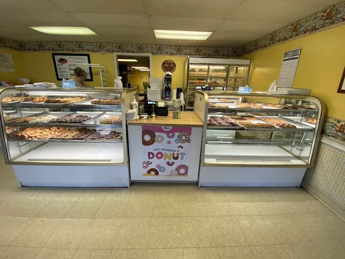 Gold-N-Glaze Donuts Picture 6