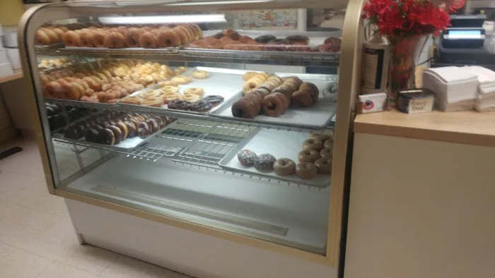 Gold-N-Glaze Donuts Picture 1
