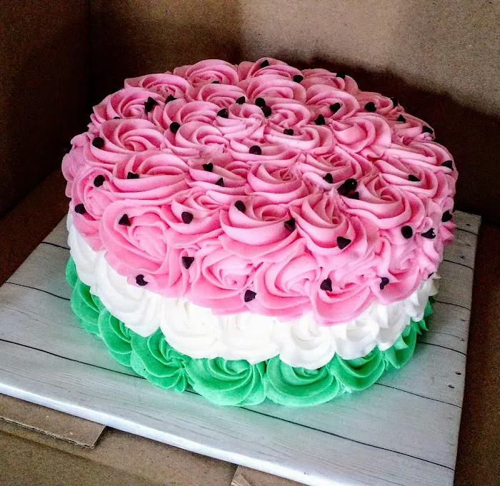 Affordable Splendor cakes Picture 3