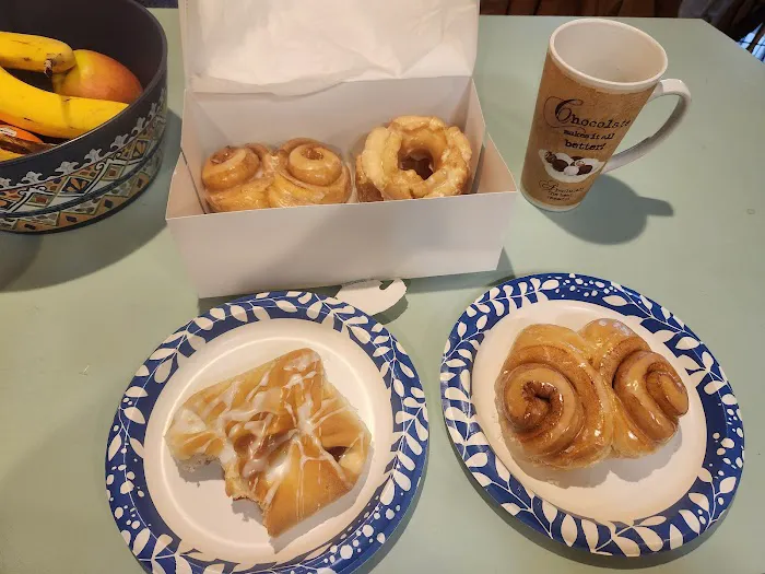 Supreme Kringle Bakery Picture 3