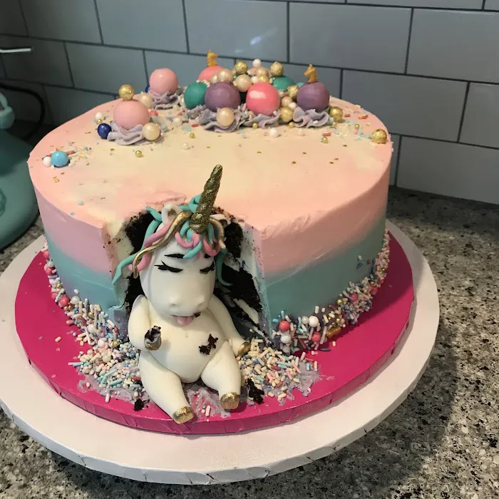 Lucky Street Cakes Picture 2