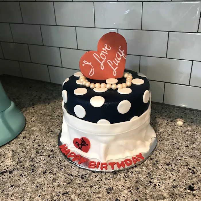 Lucky Street Cakes Picture 5
