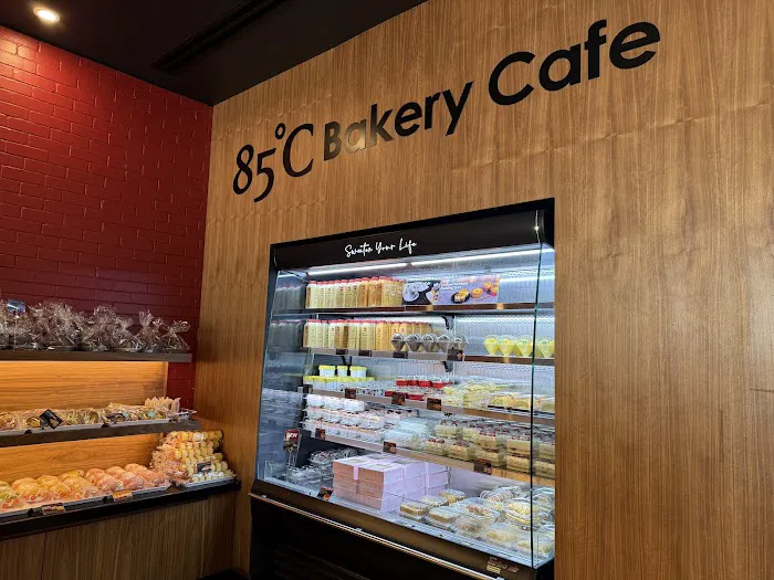85°C Bakery Cafe - Carrollton Picture 3