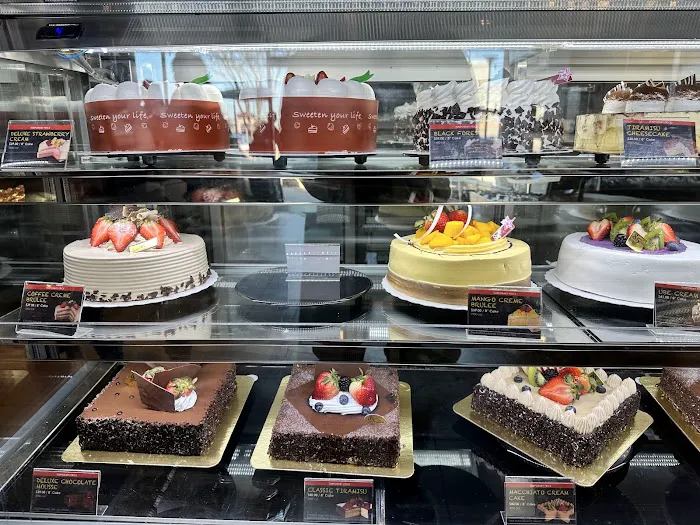 85°C Bakery Cafe - Carrollton Picture 6