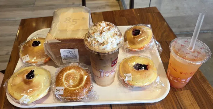 85°C Bakery Cafe - Carrollton Picture 9