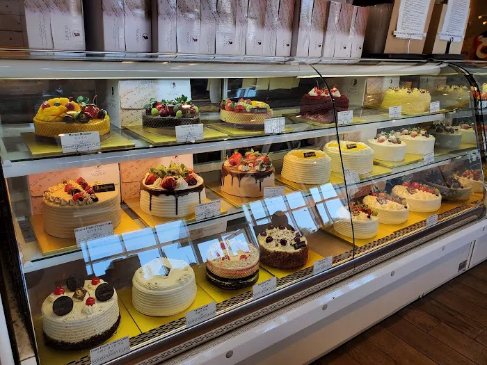 Mozart Bakery & Cafe Picture 10