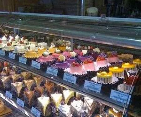 Mozart Bakery & Cafe