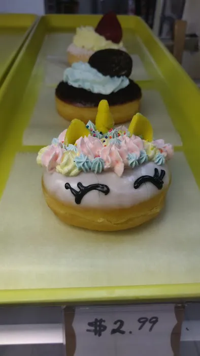 CHOI'S DONUTS Picture 3