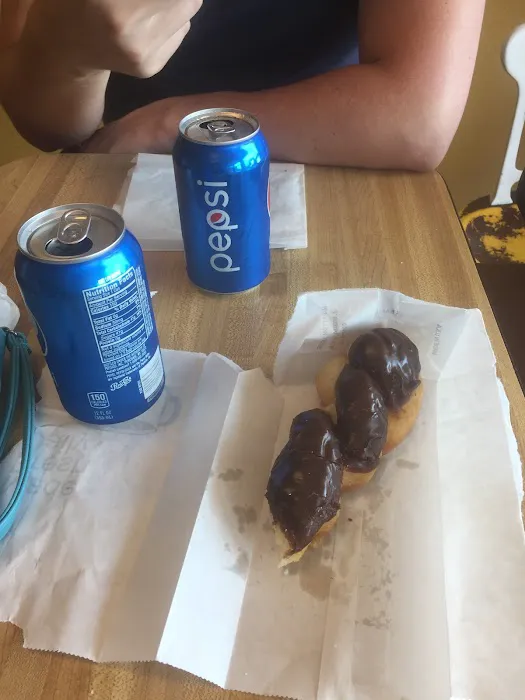 Donut Palace Picture 10