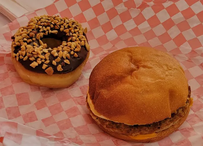 Donut Palace Picture 5