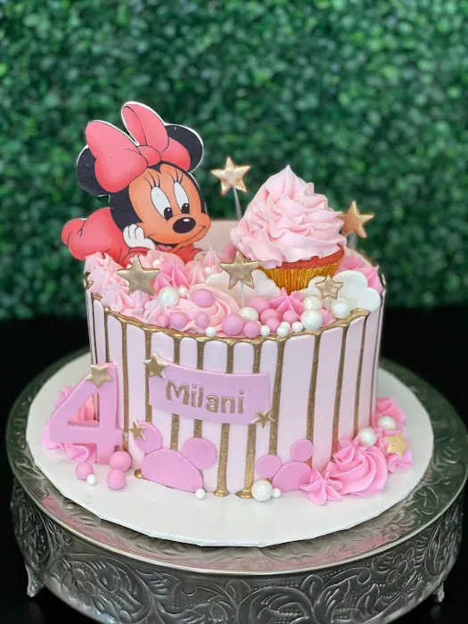 T&K So Fabulous Cakes Picture 5