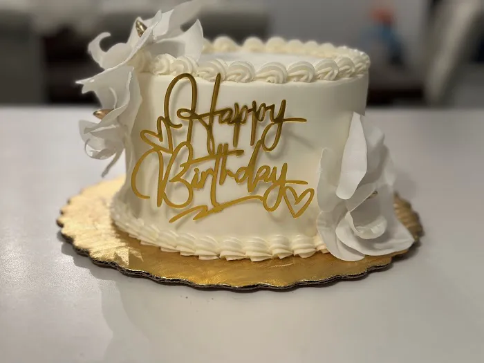 T&K So Fabulous Cakes Picture 4