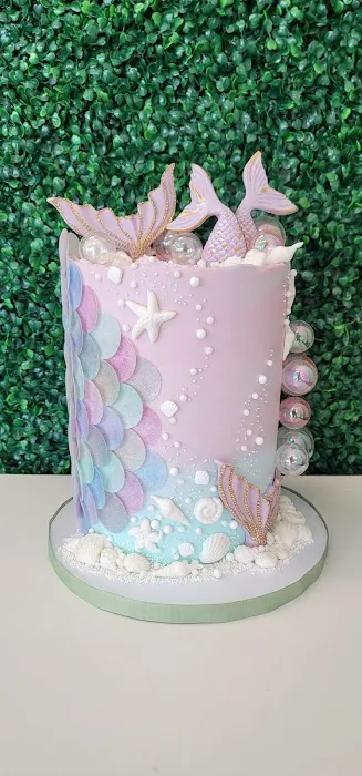 T&K So Fabulous Cakes Picture 10