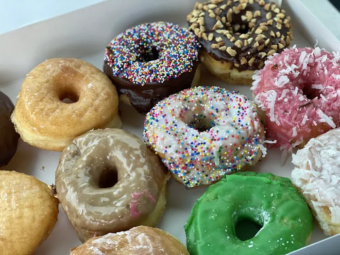 The Donut Palace Picture 9