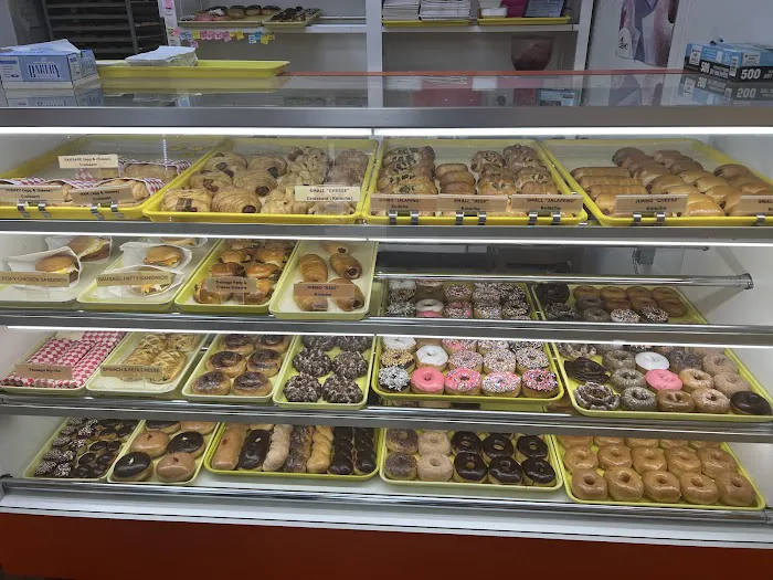 Mill's Donuts Picture 9