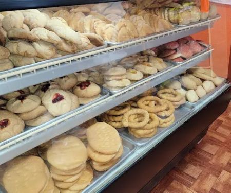 Panaderia El Mana