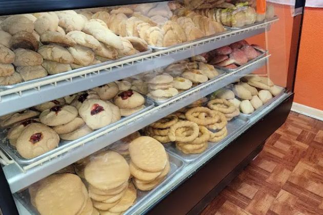 Panaderia El Mana