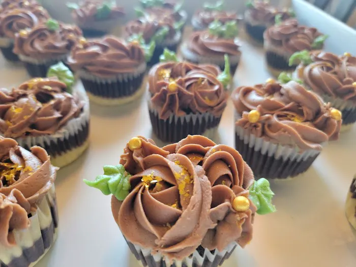 Sheni's Bakery Picture 7