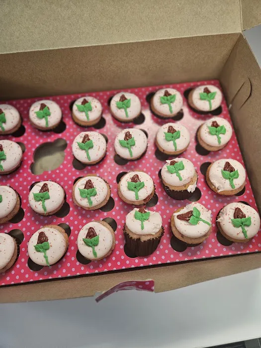 Gigi's Cupcakes Picture 4