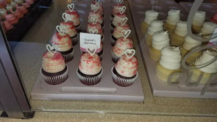 Gigi's Cupcakes Picture 6