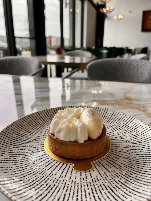 RT Bakery & Cafe Picture 2