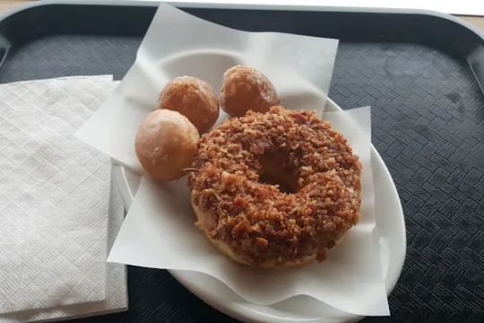 Earnest Donuts