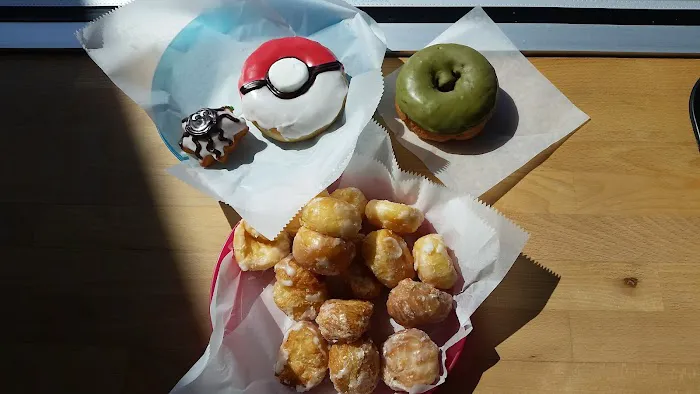Earnest Donuts Picture 6