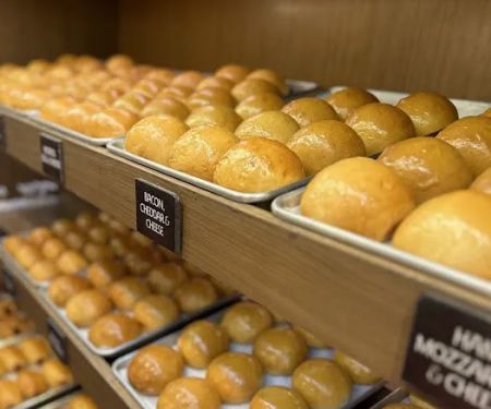 iheart KOLACHE