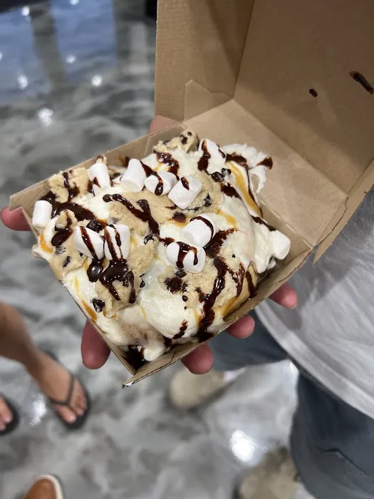 Cinnaholic Picture 1