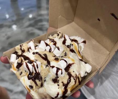 Cinnaholic