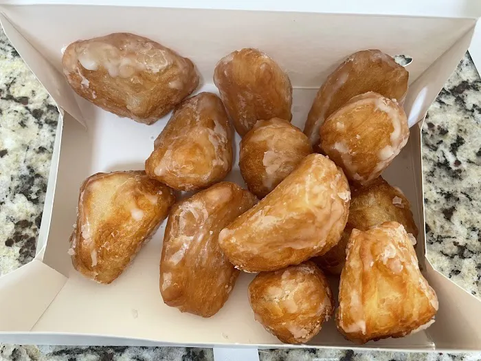 Jin's Donuts Picture 4