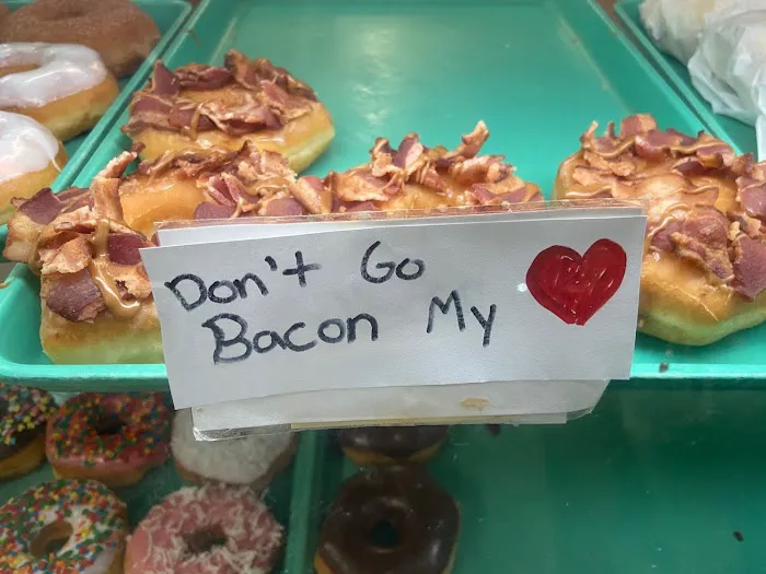 Jerry's Donuts Picture 10