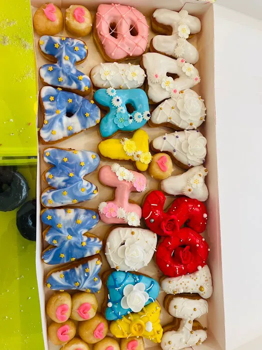 Midway Donuts & Kolache Picture 9